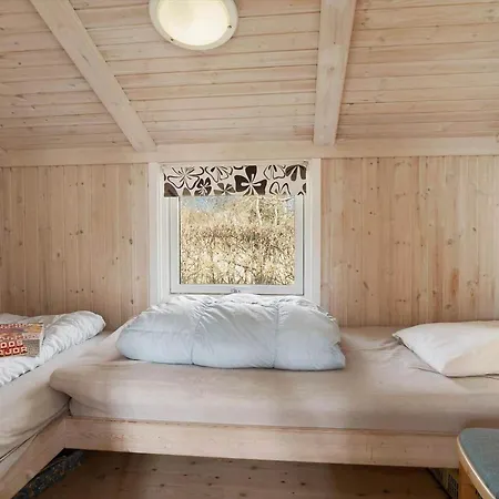 40579-juelsminde-pot-strandby-235 * Sonderby (Midtjylland)