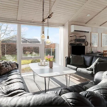 Hébergement de vacances 40579-juelsminde-pot-strandby-235 *